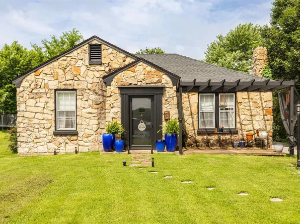 1205 Wilford St, Mayfield, KY 42066