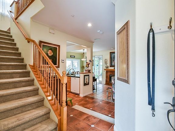 4th image of 175 Trofello Ln