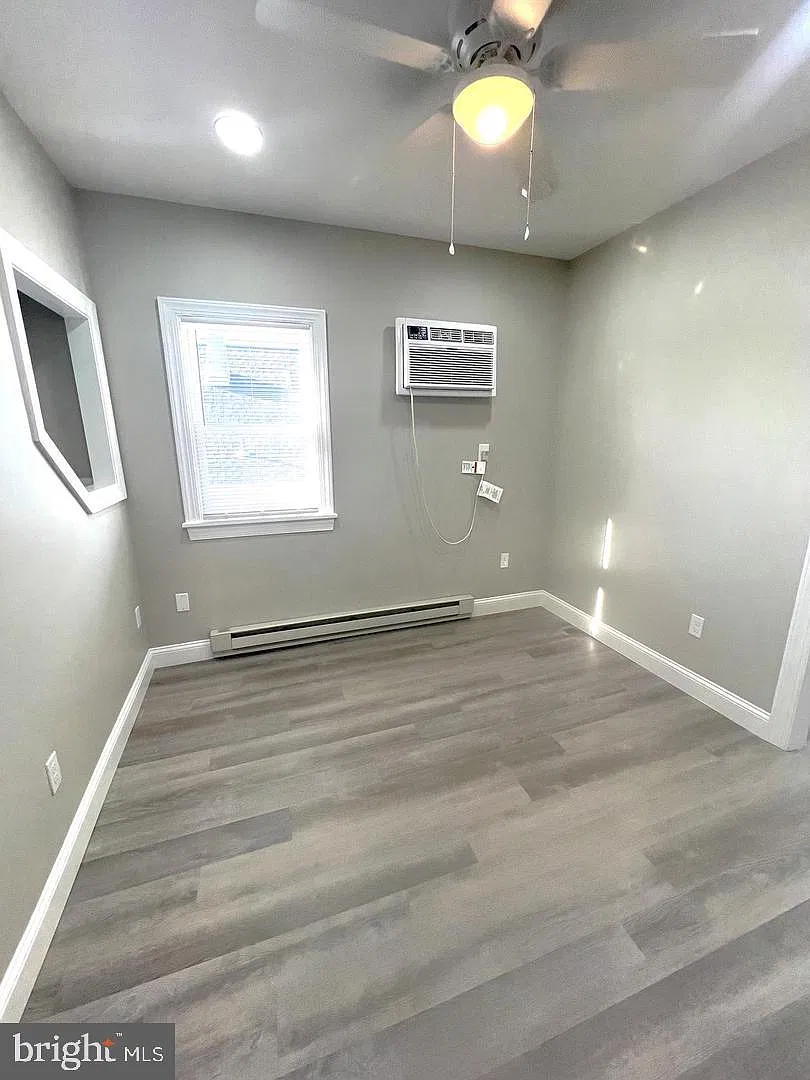 1 bed, 1.0 bath, 1206 sqft, $1,675 — Photo 4