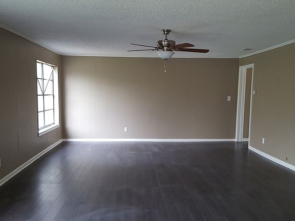 5th image of 5641 Highland Ave
