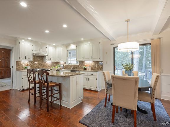 5th image of 12261 Country Creek Way