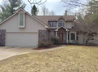 13330 Waller Rd, Charlevoix, MI 49720