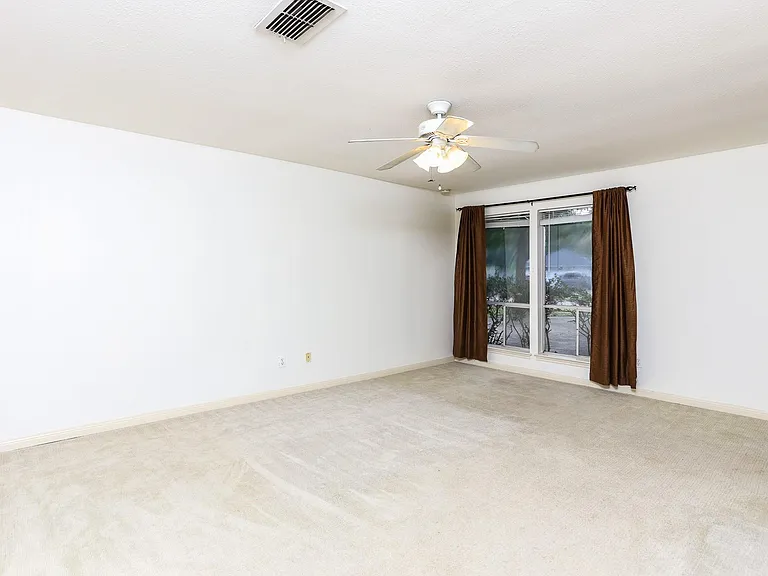 1226 Ferndale Dr — Photo 20
