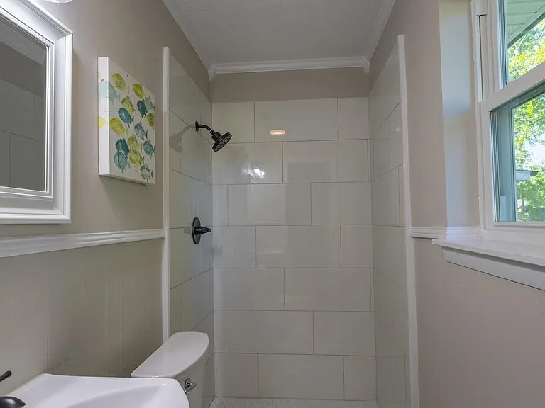 1220 Kathy Ln SW — Photo 15