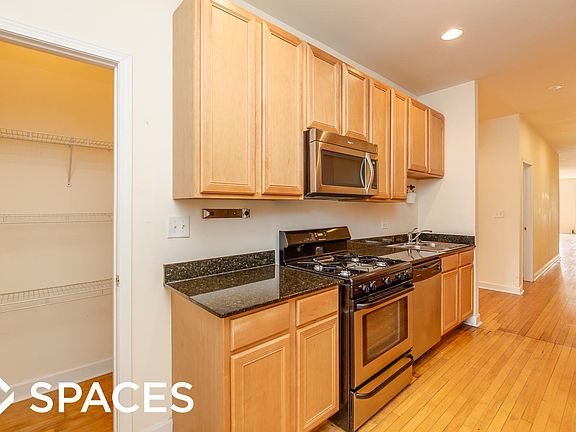 2nd image of 4810 N Winchester Ave #Two_a