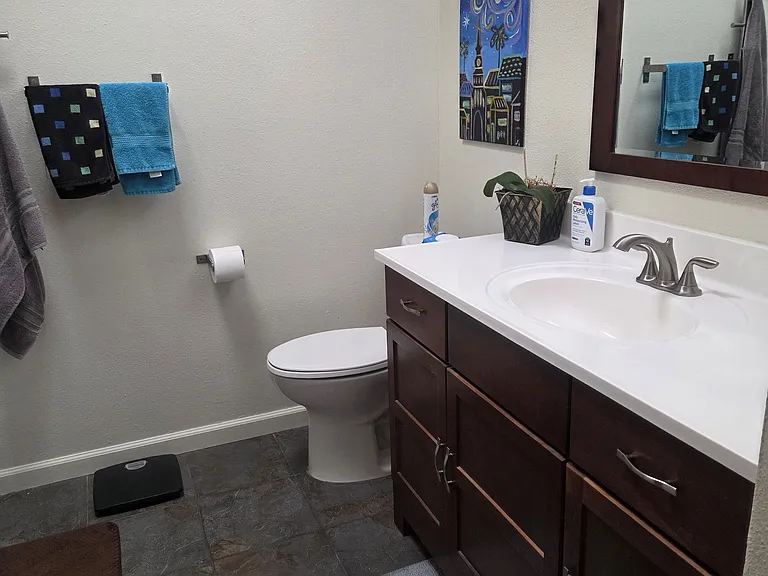 1569 Drake Dr — Photo 12