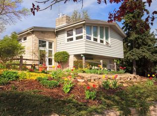 113 E Washington St, Slinger, WI 53086