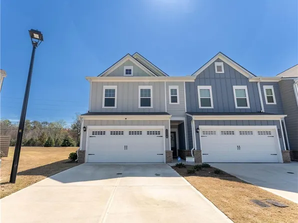 1114 Chastain Dr, Buford, GA 30518
