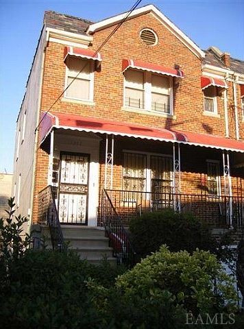 1st image of 3322 Lurting Ave