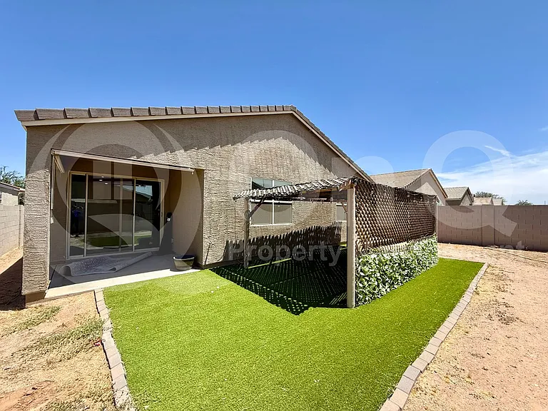 7027 E Gamebird Way — Photo 23