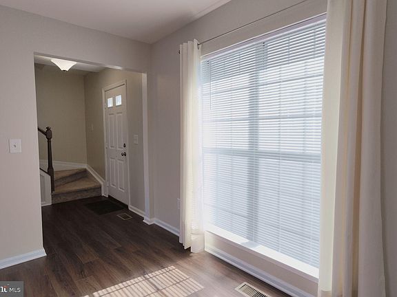 2nd image of 3228 Tayloe Ct
