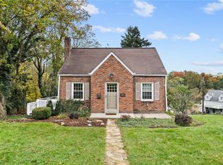 2300 Longcrest Ave, Bethel Park, PA 15102