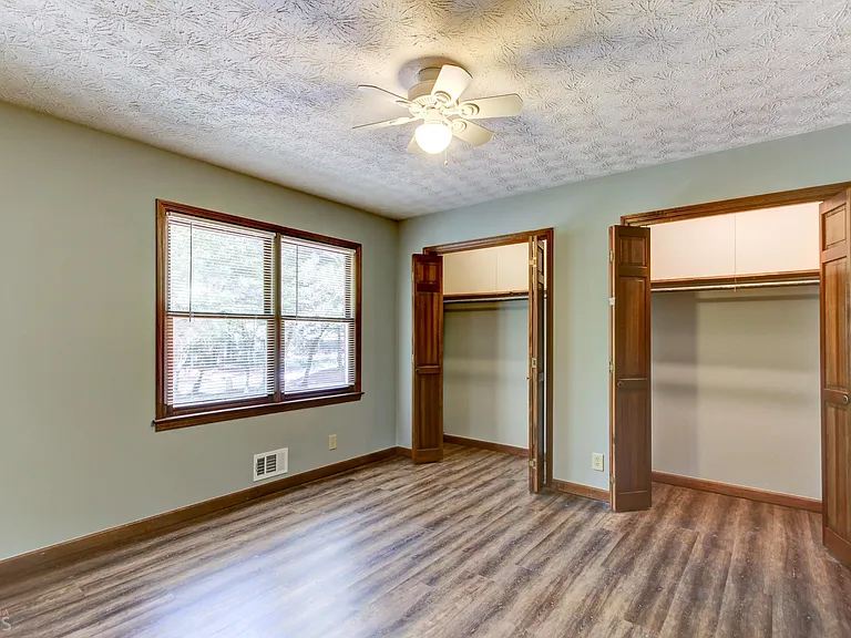 130 Aspen Way — Photo 32
