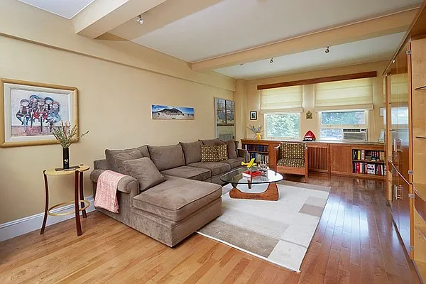 Sold by Brown Harris Stevens | media 26