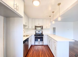 7018 Glasgow Ave #1/2, Los Angeles, CA 90045