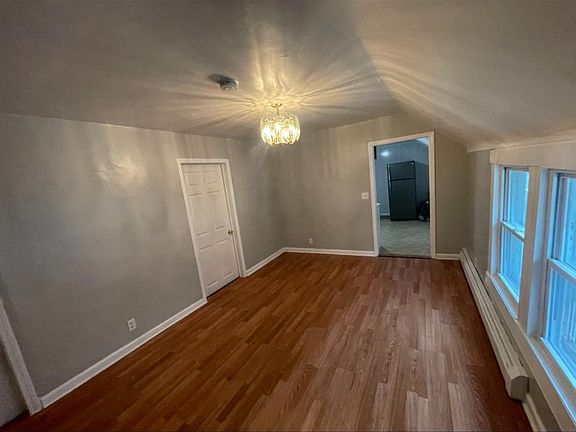 2nd image of 80 Bush St #B