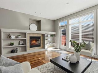 4112 W 19th St SW, Calgary, AB T2T 4Y3