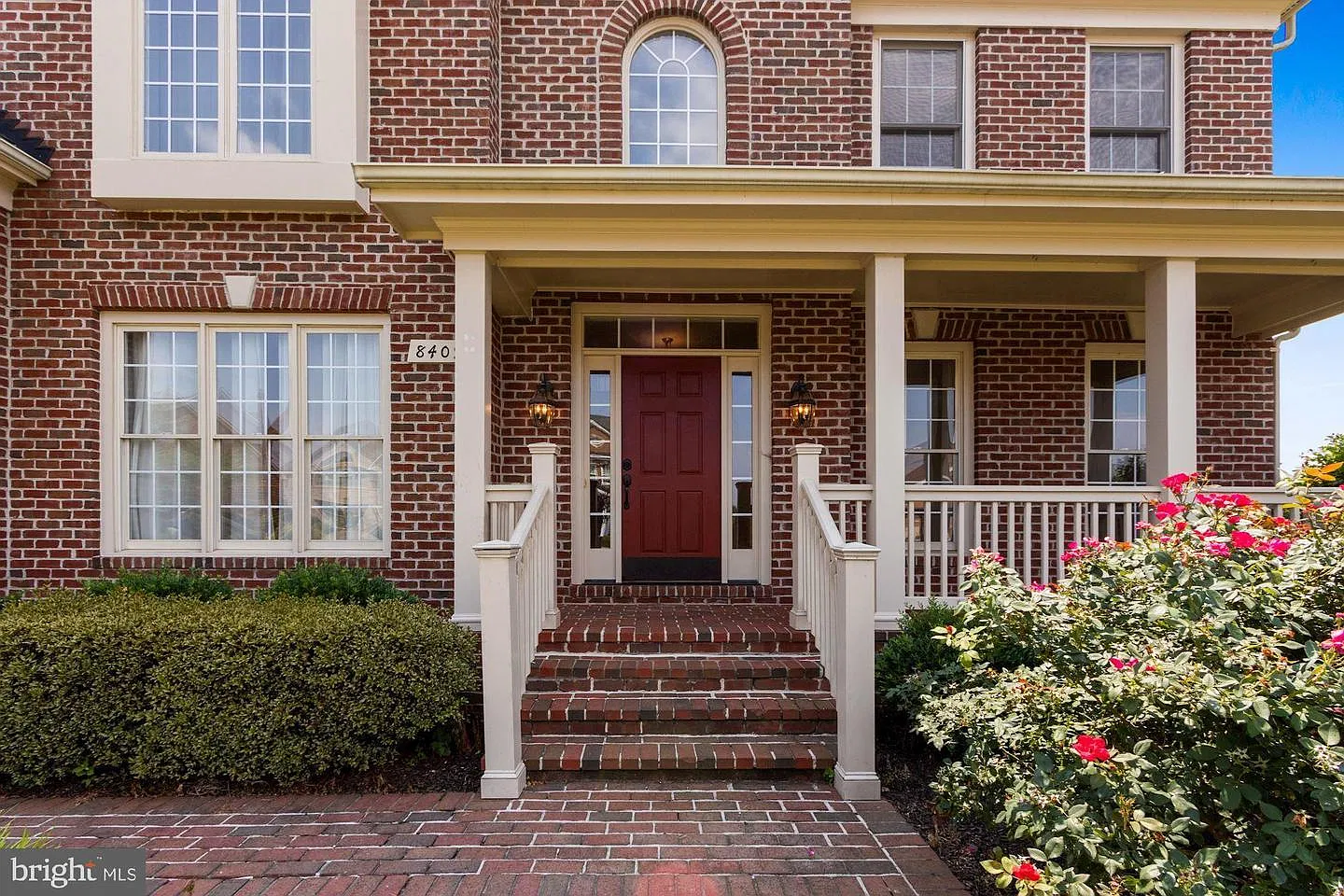 4 bed, 5.5 bath, 5574 sqft, $4,250 — Photo 4