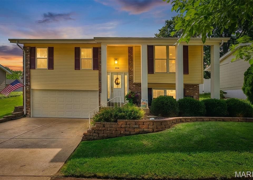 1st image of 254 Village Mead Dr