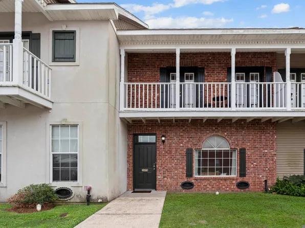 2171 Plantation Ln, Baton Rouge, LA 70820