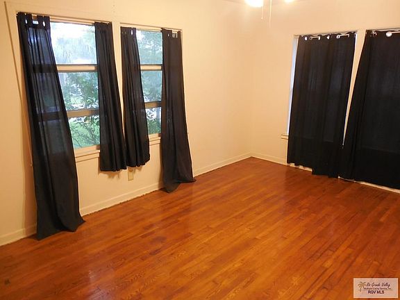 2nd image of 154 Highland Dr
