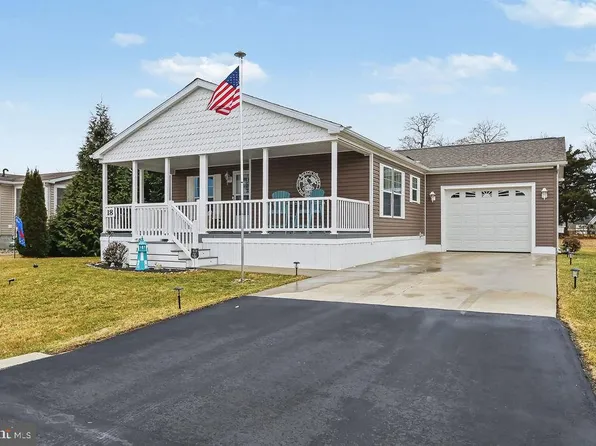 18 Buckingham Dr, Lewes, DE 19958