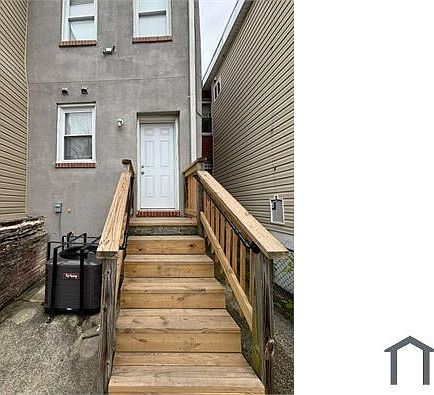 5th image of 1308 N Chester St