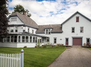 144 Elm St, Barton, VT 05822