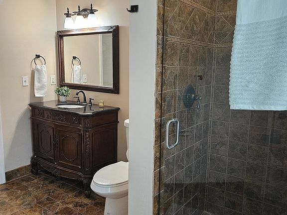 5th image of 7443 Stacy Dr