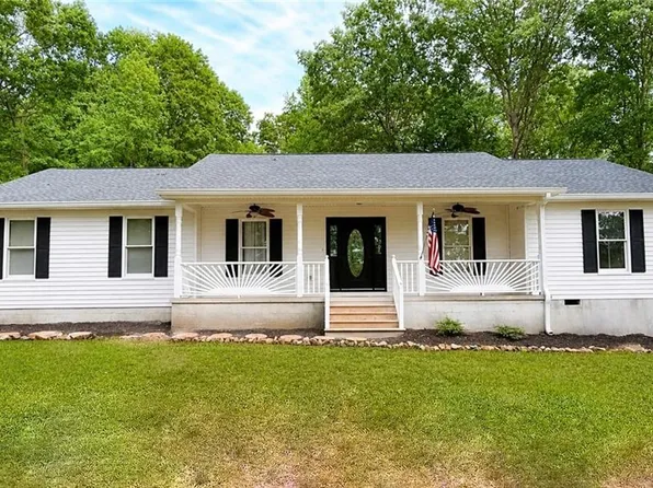 334 Summit Heights Dr, Nicholson, GA 30565