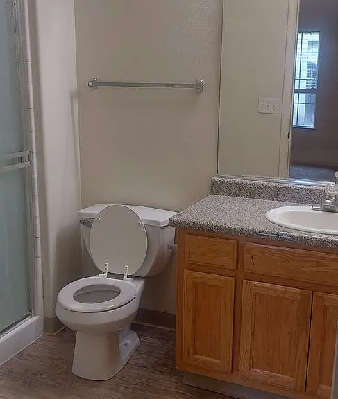 689 Gateway Cir — Photo 8