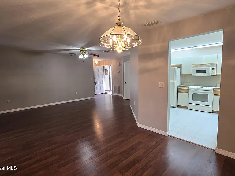 816 Greenwood Manor Cir #10 — Photo 29