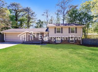 2221 Carson Ct, Morrow, GA 30260