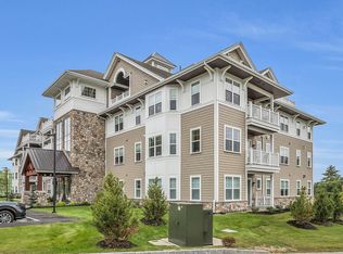 3 Longview Dr #305, Atkinson, NH 03811