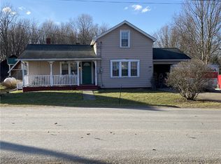 7269 Main St, Conneaut Lake, PA 16316