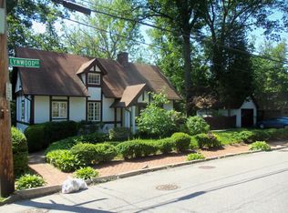 4 Lynwood Rd, Scarsdale, NY 10583