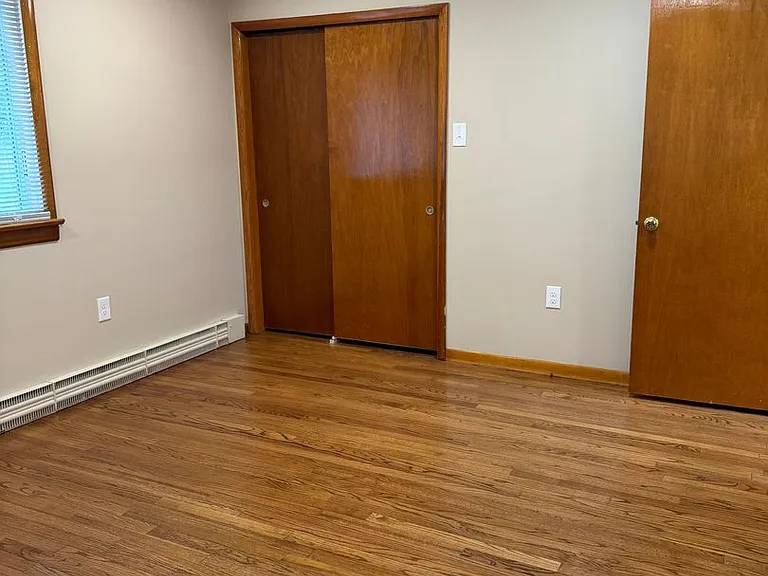 1035 Ridge Ave — Photo 29