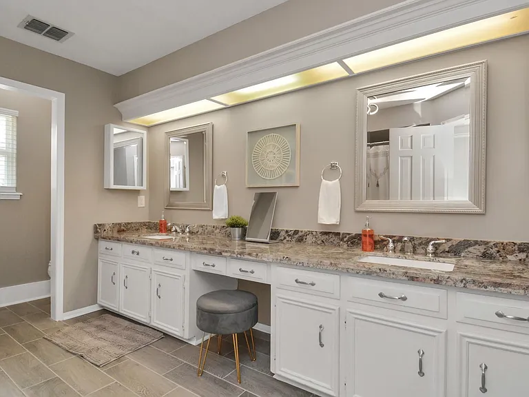 1807 Saddlecreek Dr — Photo 48