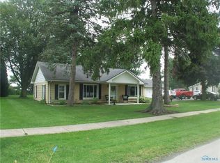302 N Findlay Rd, Haskins, OH 43525