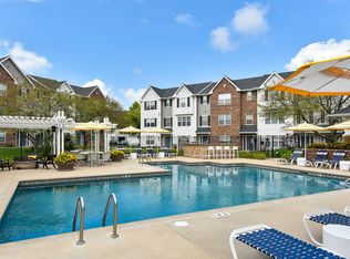 Woodbury Park at City Centre, Saint Paul, MN 55125