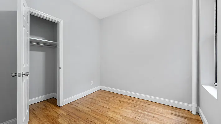 Rented by Nooklyn NYC LLC | media 12