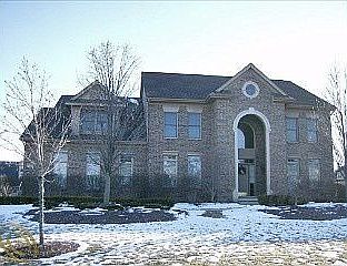 5th image of 47105 Merion Cir