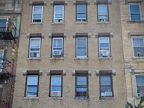405 61st Street image 1 of 18