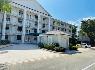 2621 Village Blvd APT 102, West Palm Beach, FL 33409