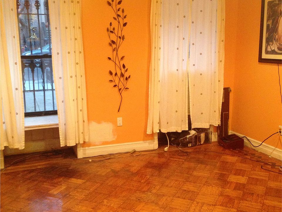 1st image of 167 Macdonough St #1