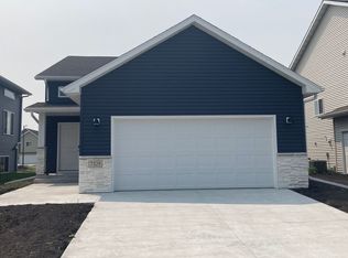 7329 Aquiline Dr S, Fargo, ND