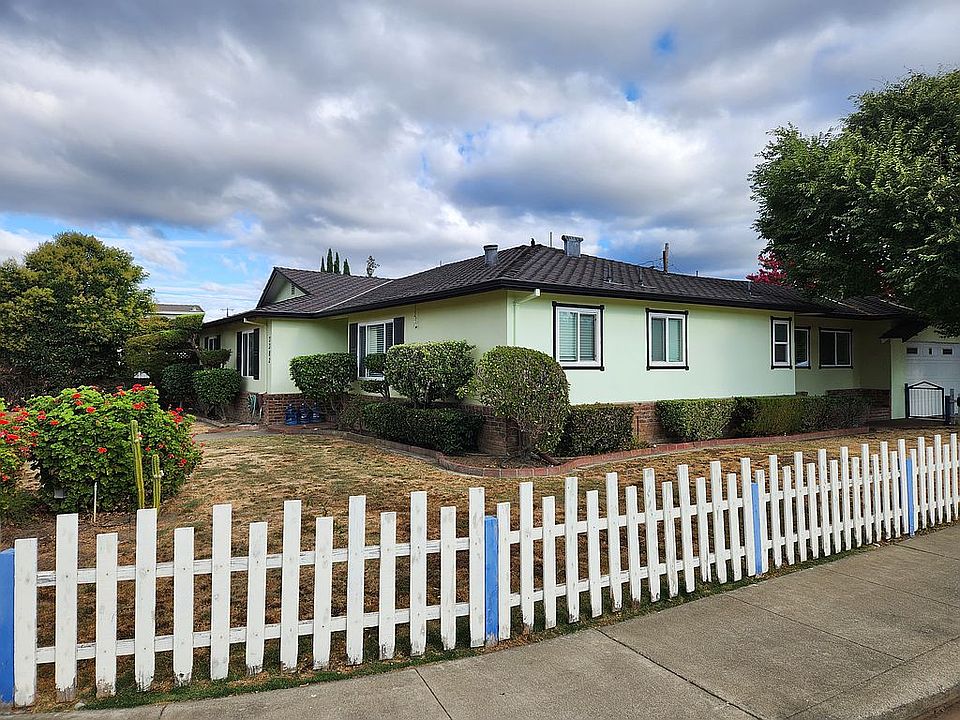 1st image of 3382 Jericho Ln