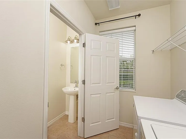 3770 82nd Avenue Cir E #103 — Photo 14