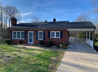 313 Old Liberty Rd, Asheboro, NC 27203