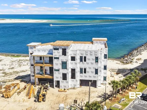 27304 Gulf Rd #B, Orange Beach, AL 36561